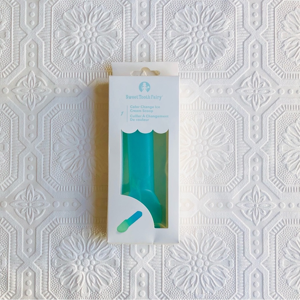 🌷 4/$20 Spring Sale! Color Change Ice Cream Scoop